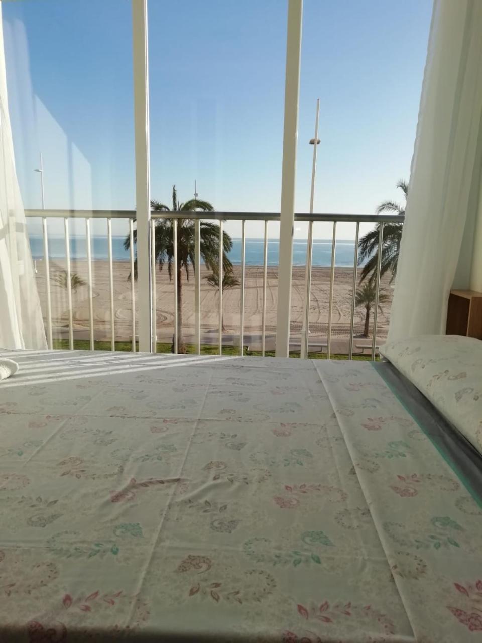 Infante Primera Linea Gandia Playa Playa de Gandía Exterior foto